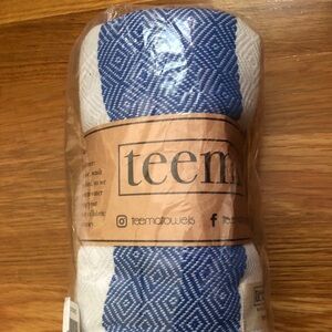 Teema Towels striped Blue Strokes NWT